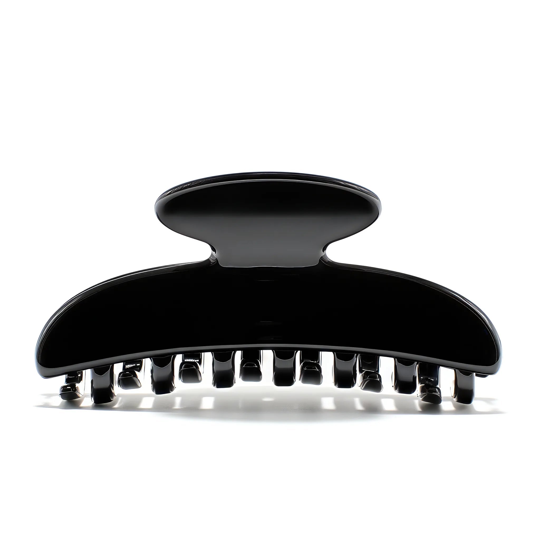 Luna 9 Claw Clip in Piano Black | Meera Capsule
