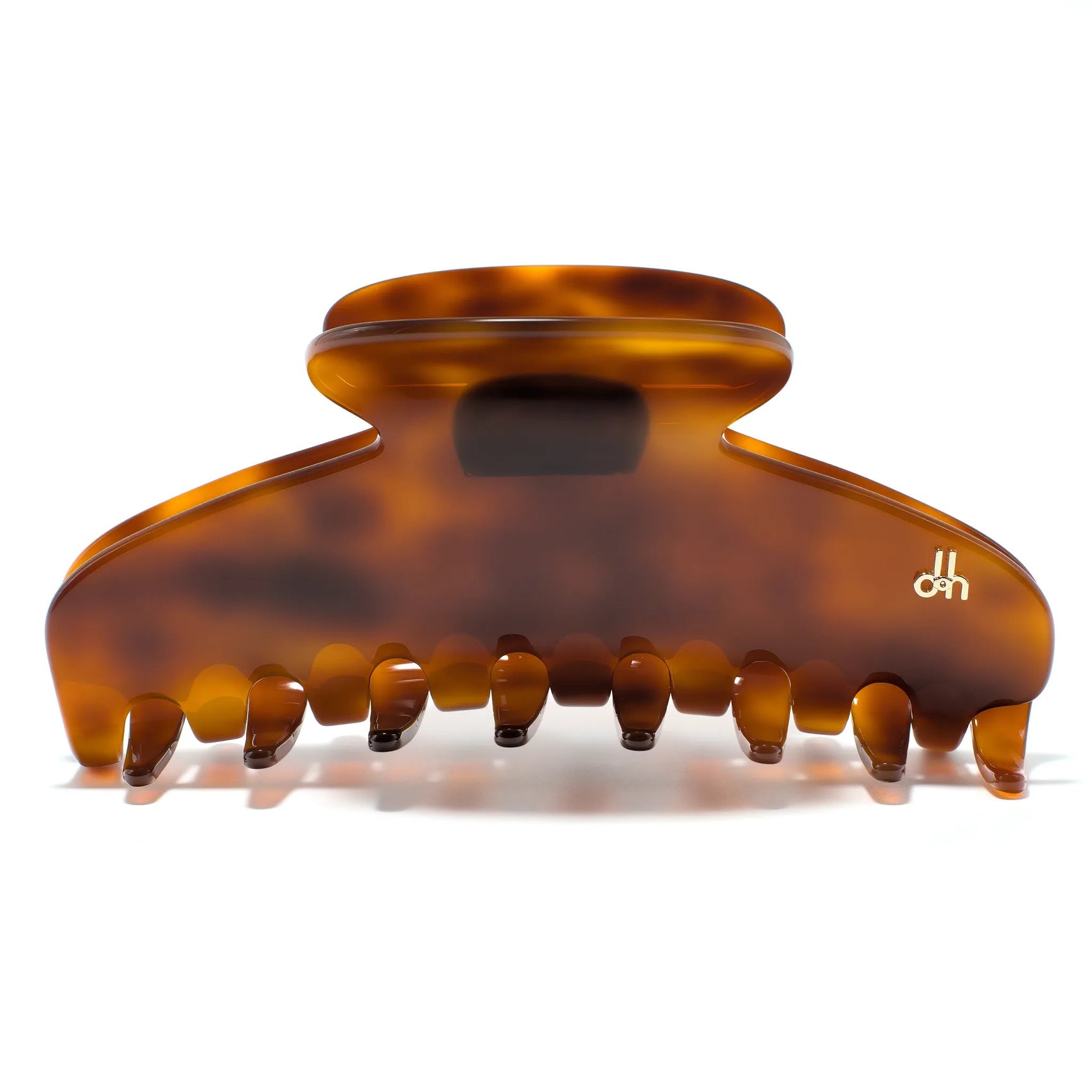 Darcy 12 claw clip in Maple — extra-large honey-amber Mazzucchelli acetate hair clip from the Meera Atelier Line, made in France