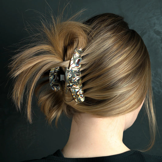 Darcy 12 - Oyster – Meera Capsule