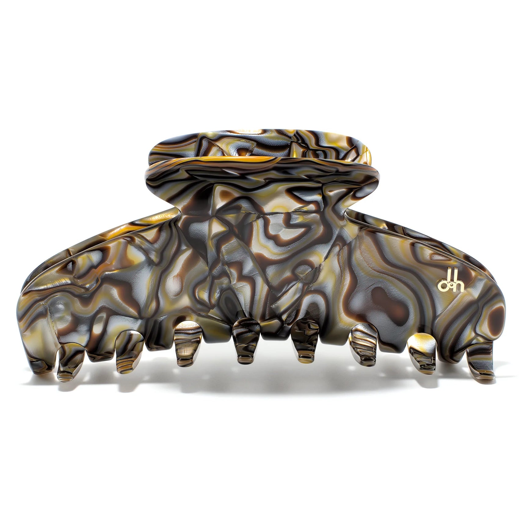 Darcy 12 claw clip in Oyster — extra-large pearly cream Mazzucchelli acetate hair clip from the Meera Atelier Line, made in France