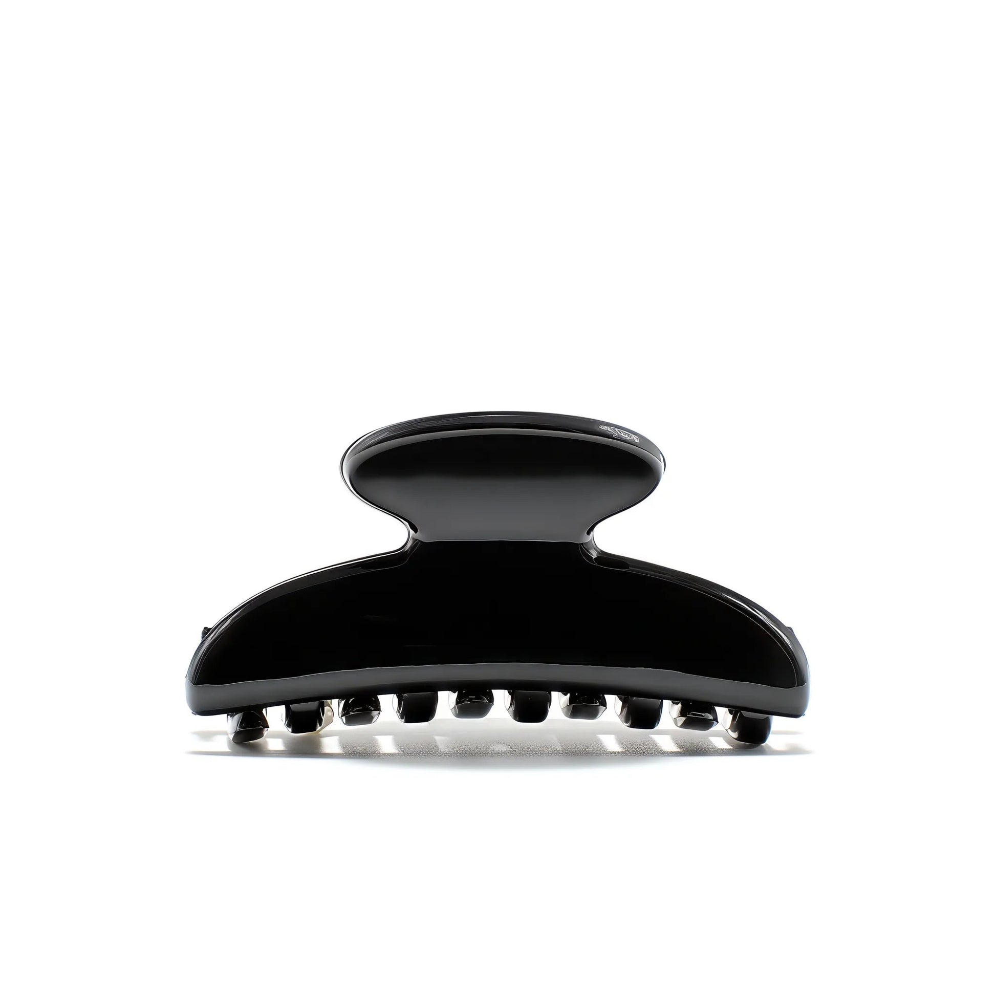 Luna 6 claw clip in Piano Black — small jet-black cellulose acetate hair clip, made in France