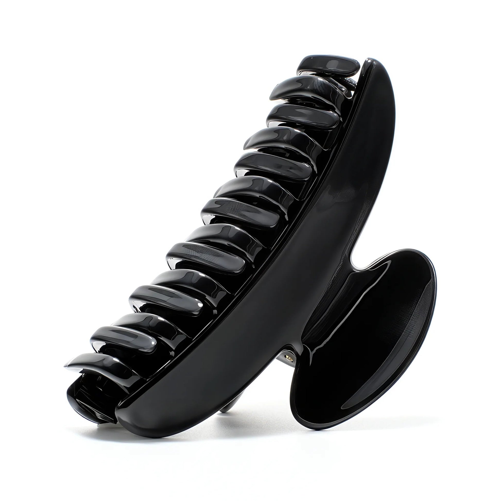 Luna 9 Piano Black claw clip alternate angle — premium French acetate for medium to long hair